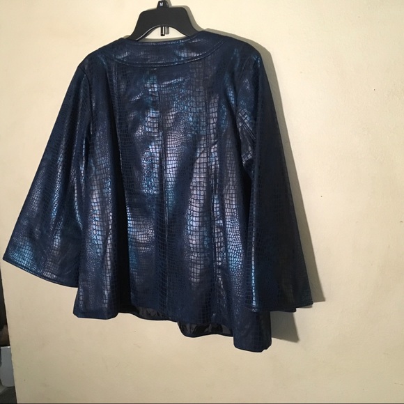 Susan Graver Blue Snakeskin Print Jacket, Sz L - Picture 2 of 4